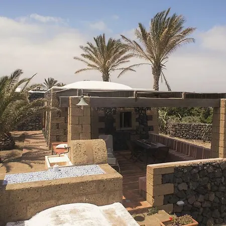Bed & Breakfast Ilha Preta Pantelleria
