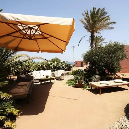 Ilha Preta Bed & Breakfast *